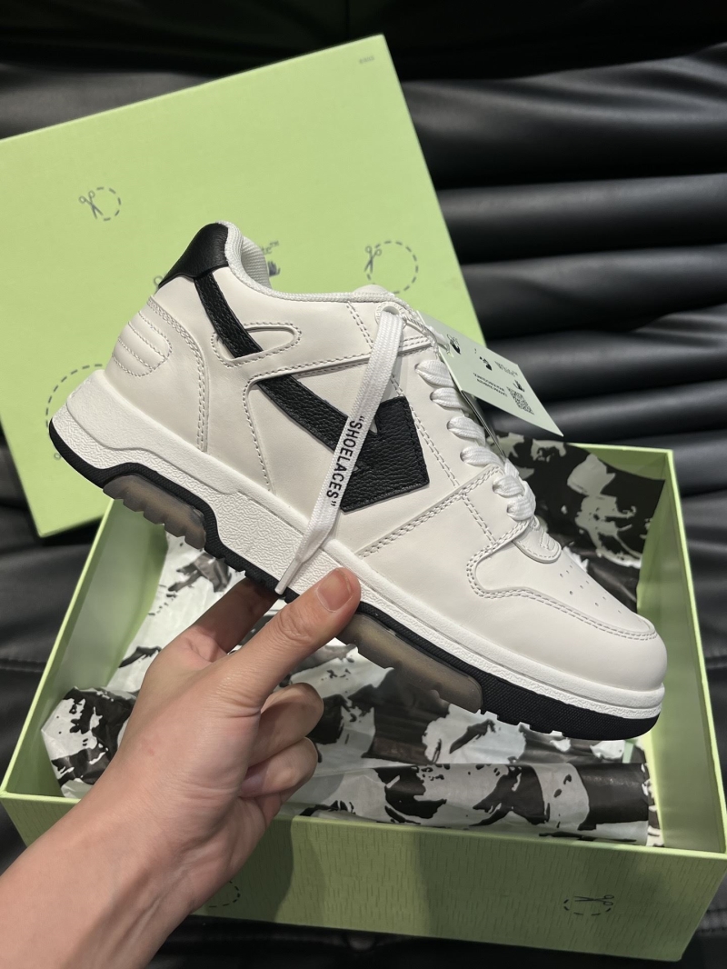 Off-White Sneakers